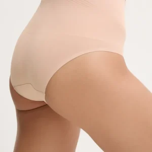 Γυναικείο σλιπ lastex Chantelle C10U70
